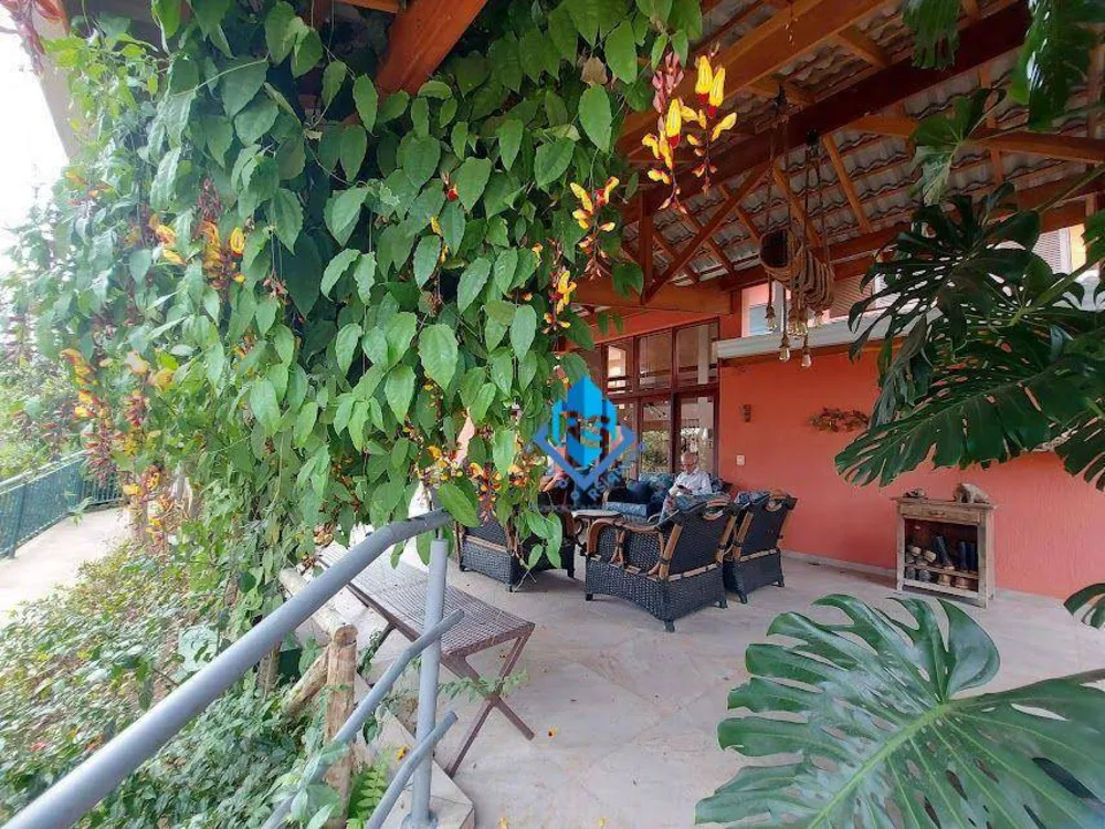 Chácara, 8 quartos, 7000 m² - Foto 13