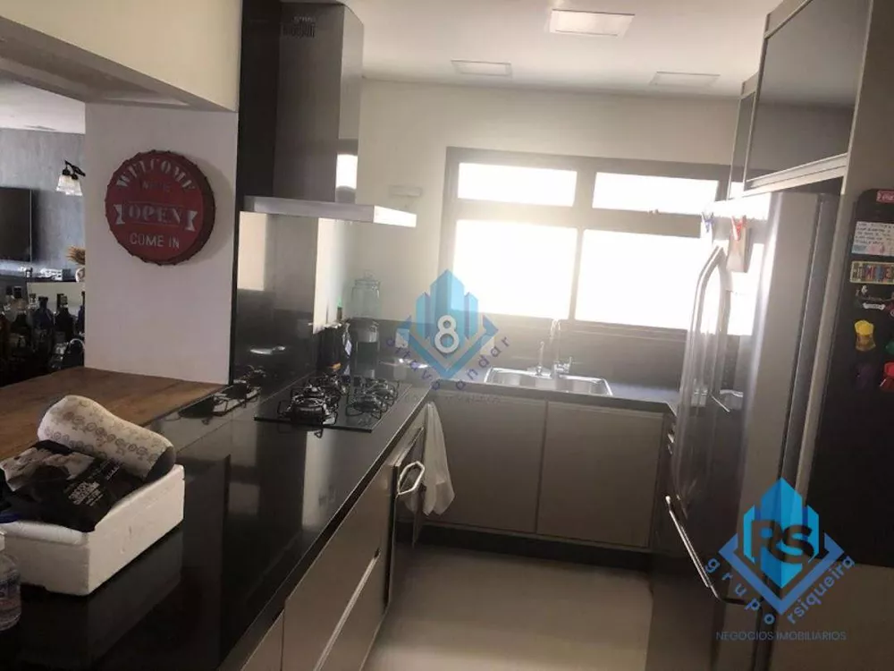 Apartamento à venda com 3 quartos, 132m² - Foto 4