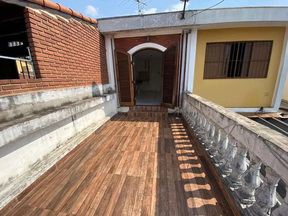 Sobrado à venda e aluguel com 3 quartos, 100m² - Foto 15