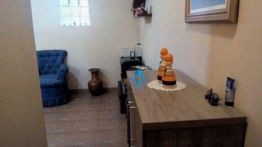 Sobrado, 3 quartos, 243 m² - Foto 3