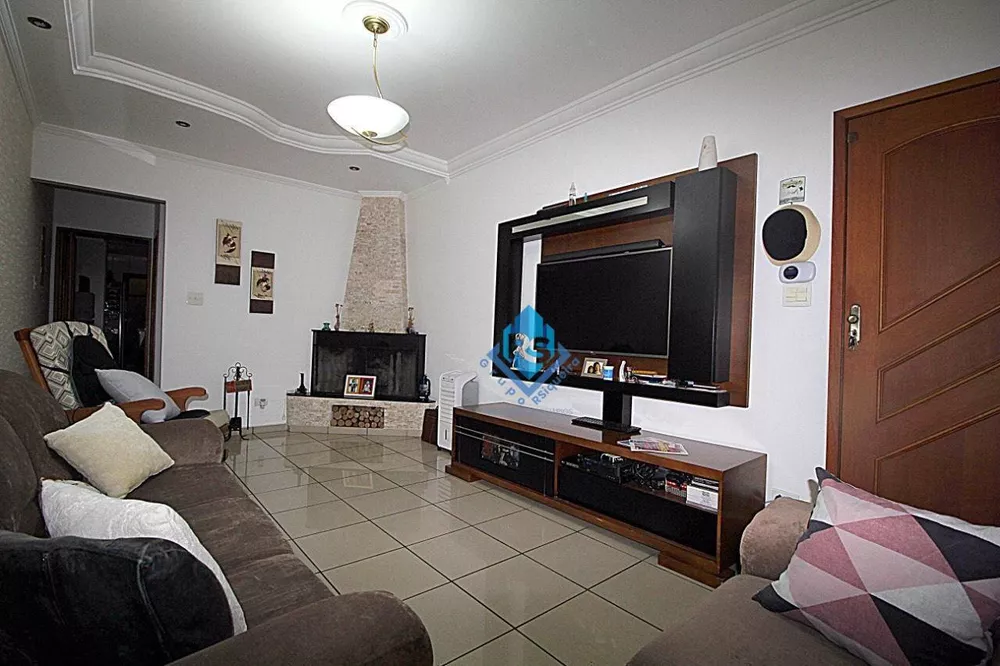 Sobrado à venda com 3 quartos, 166m² - Foto 1