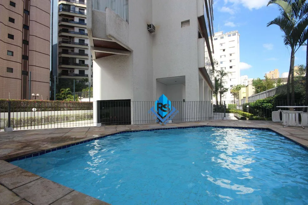 Apartamento, 3 quartos, 244 m² - Foto 12