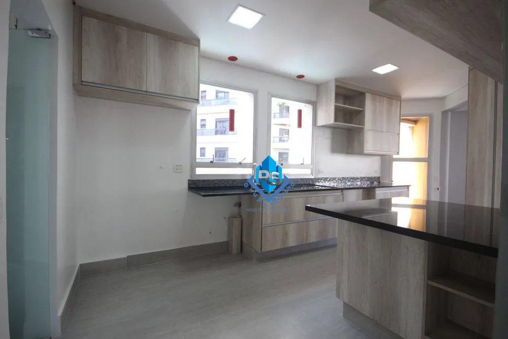 Apartamento, 3 quartos, 244 m² - Foto 3