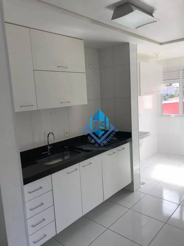 Apartamento à venda com 2 quartos, 50m² - Foto 3