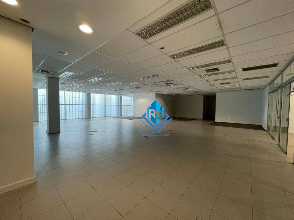 Prédio Inteiro, 2500 m² - Foto 2