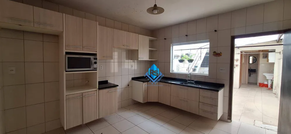 Sobrado, 2 quartos, 250 m² - Foto 6