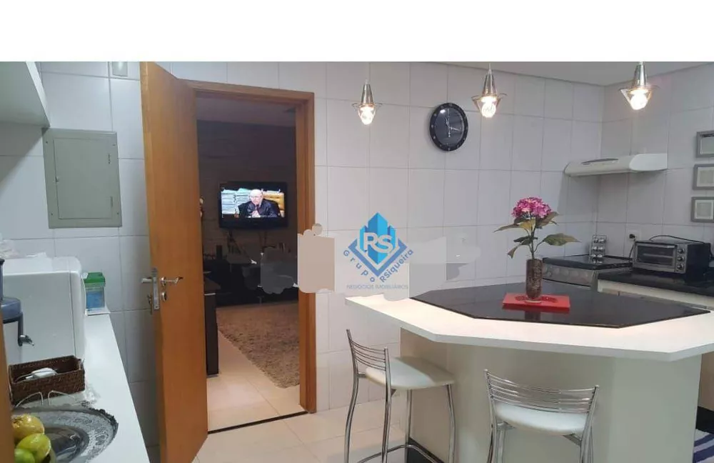 Apartamento à venda com 3 quartos, 134m² - Foto 4