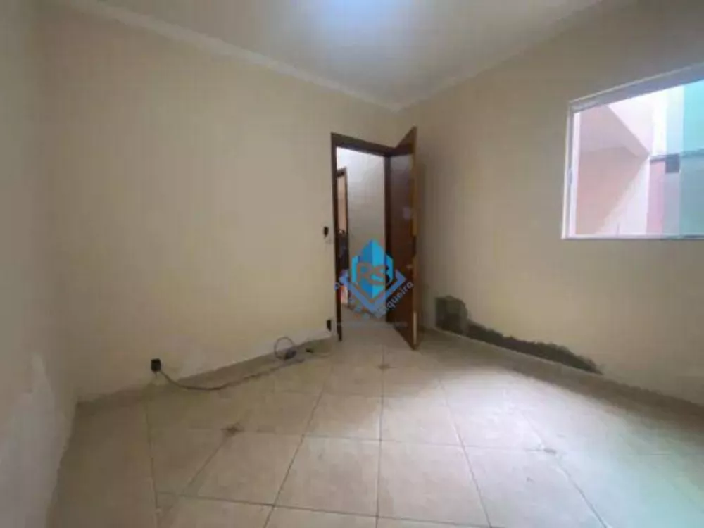 Sobrado à venda com 3 quartos, 180m² - Foto 2