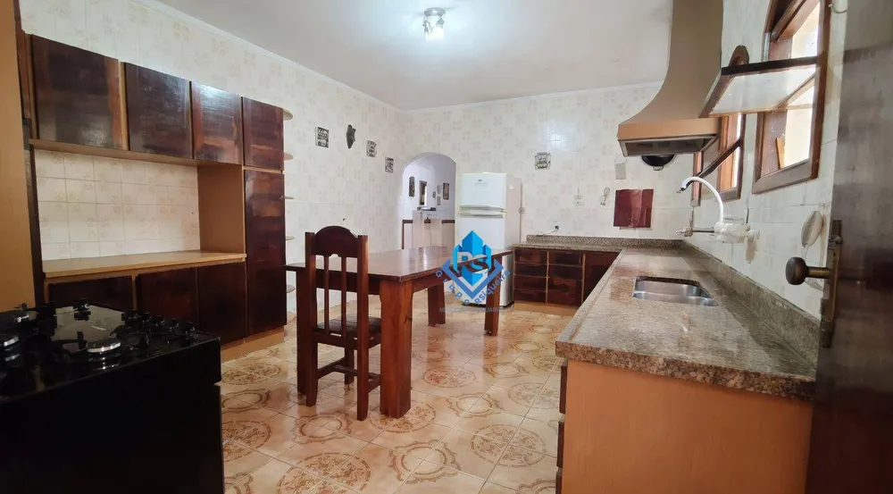 Sobrado, 3 quartos, 212 m² - Foto 4