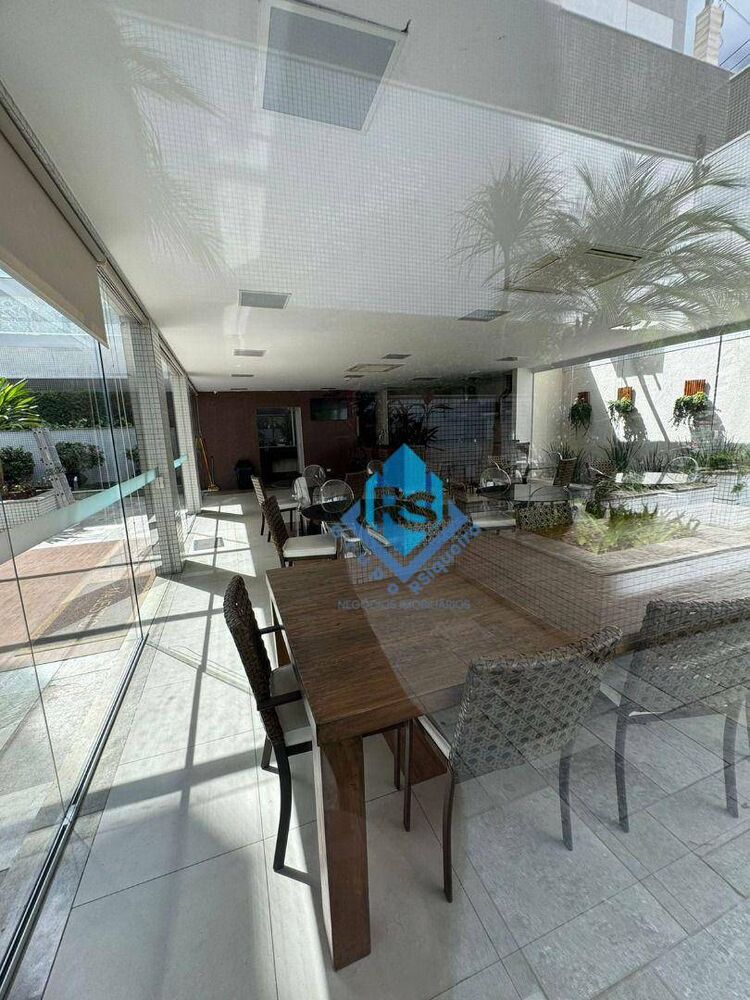 Apartamento à venda com 3 quartos, 240m² - Foto 10