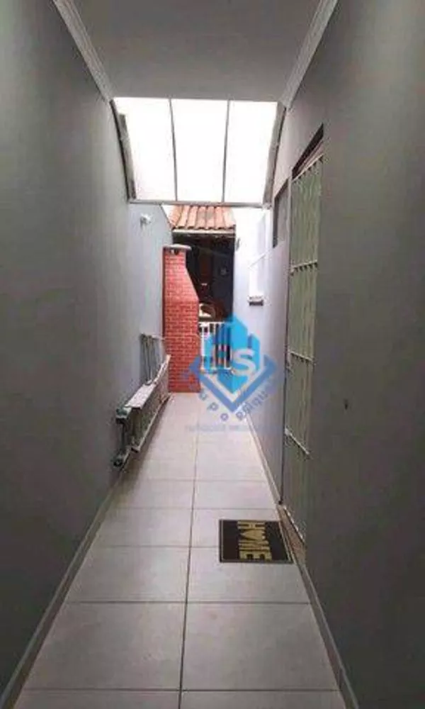 Sobrado à venda com 6 quartos, 267m² - Foto 3