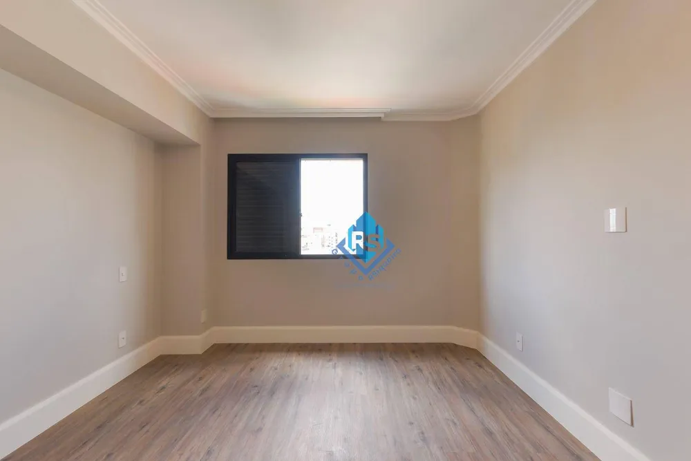 Apartamento, 3 quartos, 248 m² - Foto 1