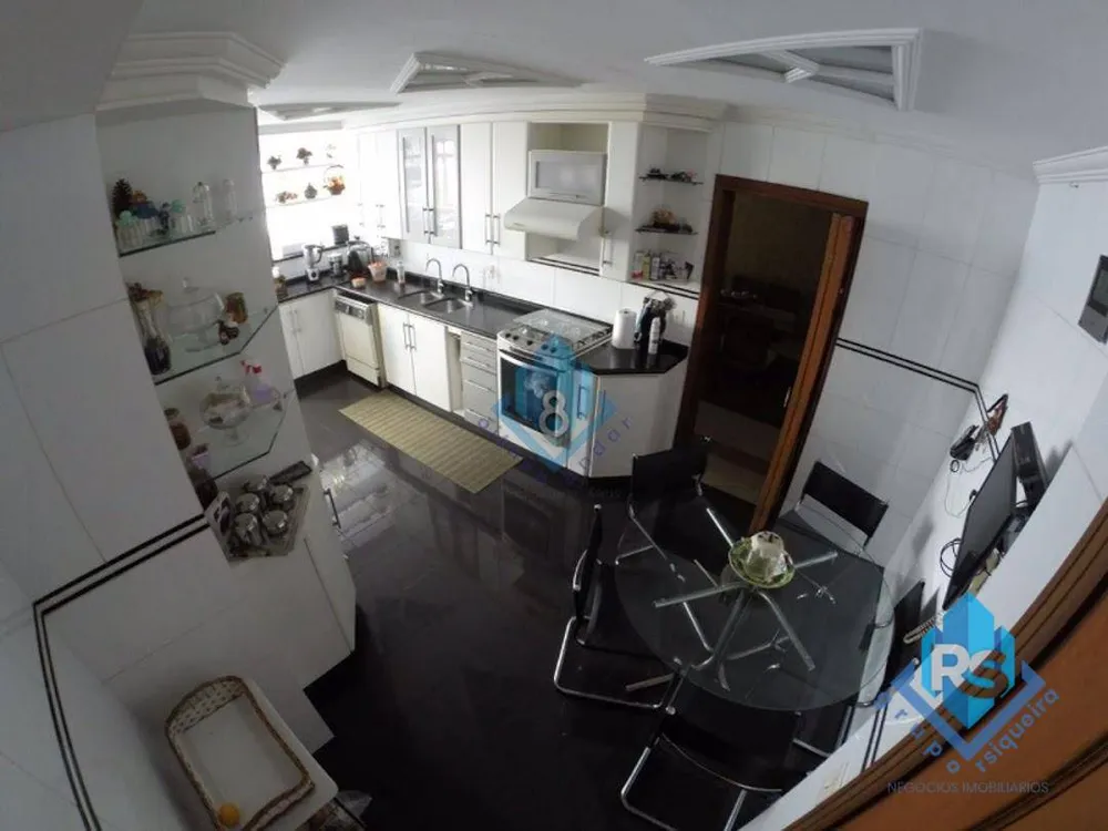 Apartamento, 3 quartos, 180 m² - Foto 1