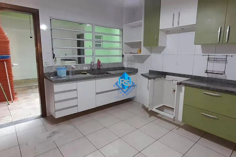 Sobrado, 3 quartos, 200 m² - Foto 4