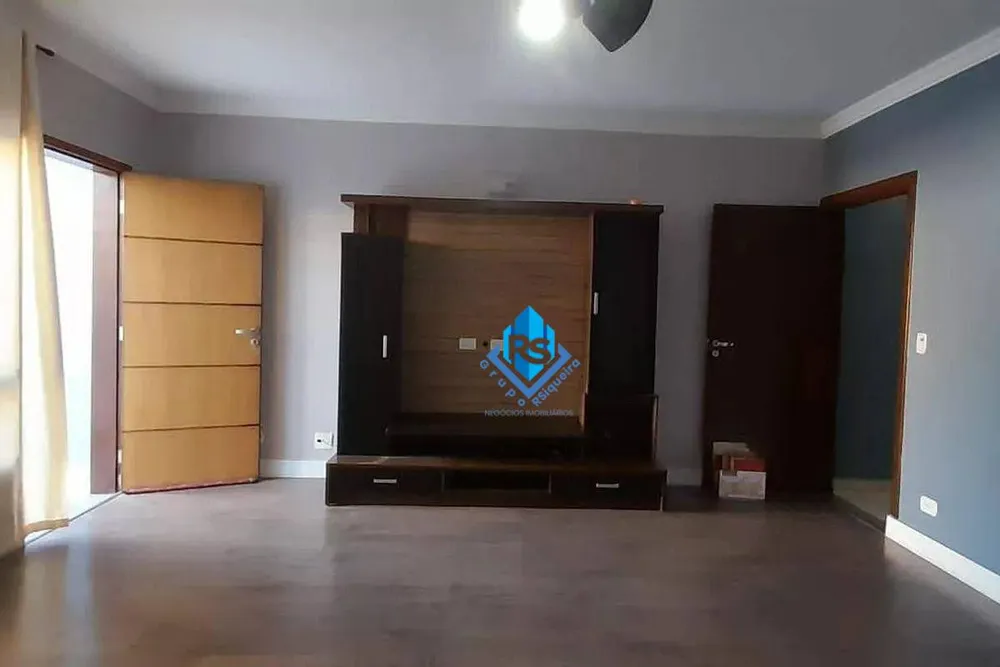 Sobrado, 3 quartos, 200 m² - Foto 1