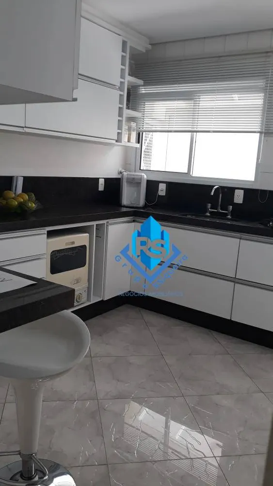 Sobrado, 3 quartos, 220 m² - Foto 1