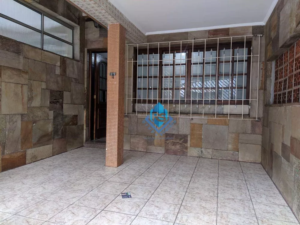 Sobrado à venda com 3 quartos, 158m² - Foto 2