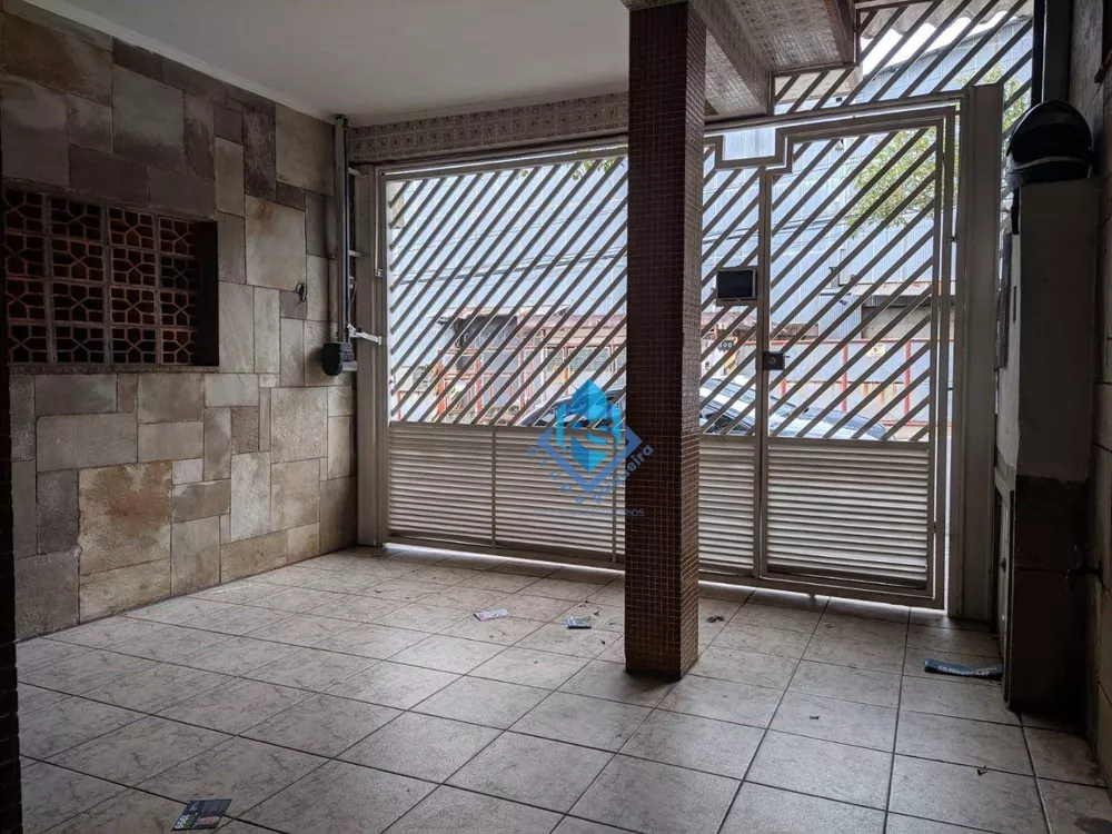 Sobrado à venda com 3 quartos, 158m² - Foto 4