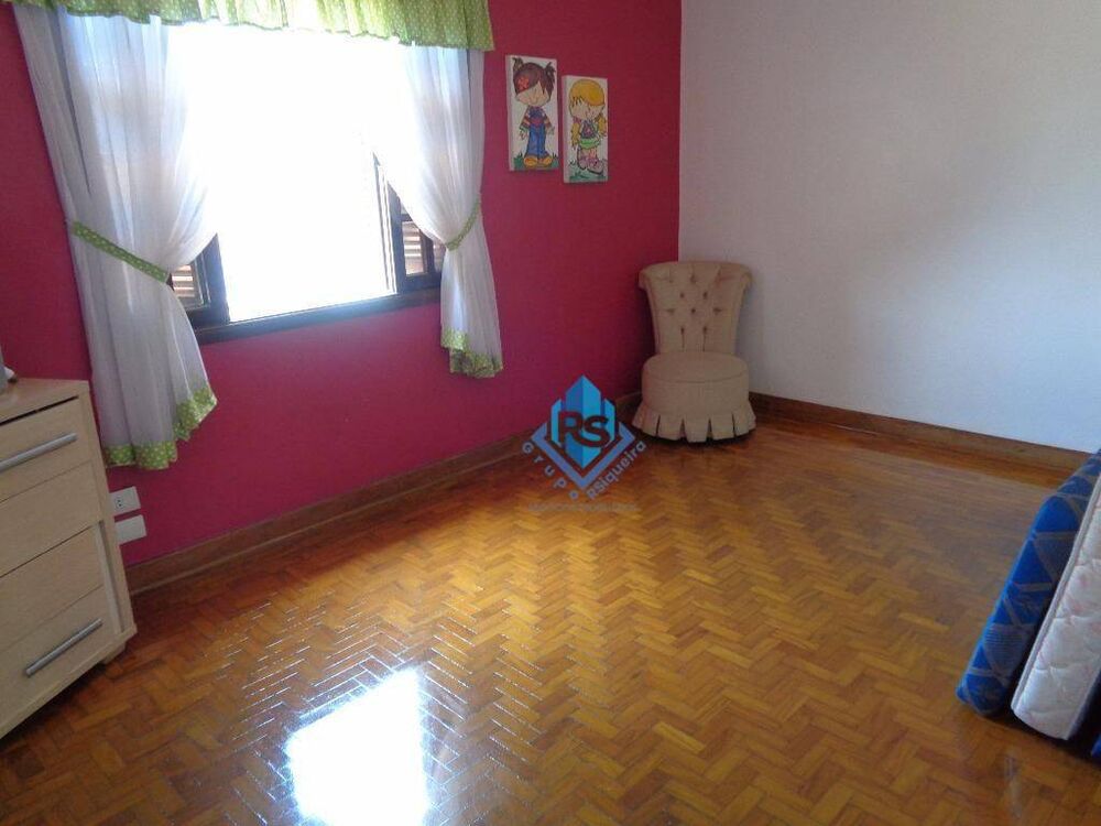 Casa, 3 quartos, 227 m² - Foto 9