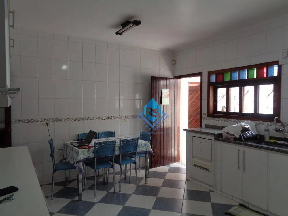 Casa, 3 quartos, 227 m² - Foto 6