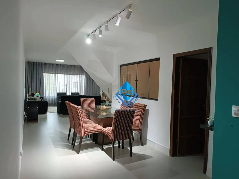 Sobrado, 4 quartos, 238 m² - Foto 8