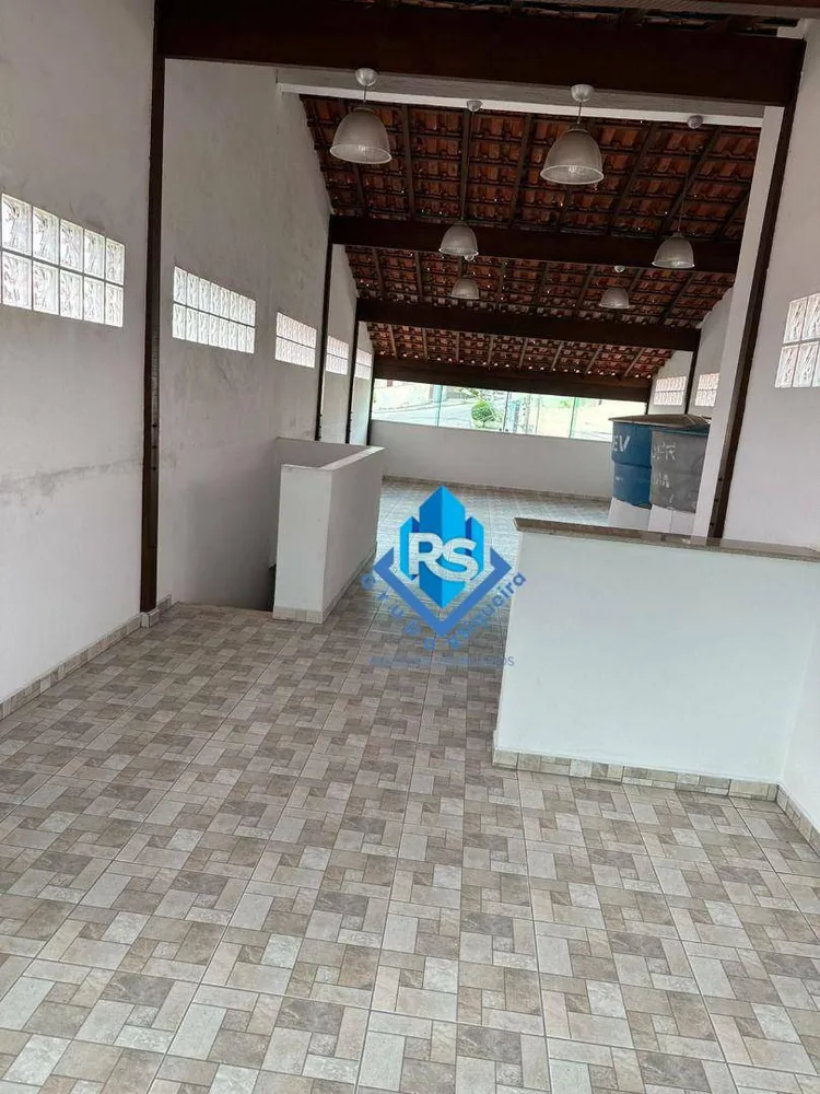 Sobrado, 3 quartos, 325 m² - Foto 1