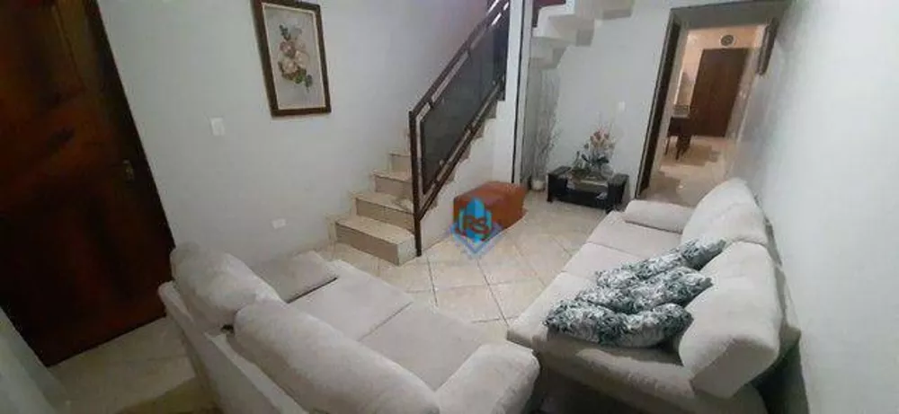 Sobrado à venda com 4 quartos, 167m² - Foto 1