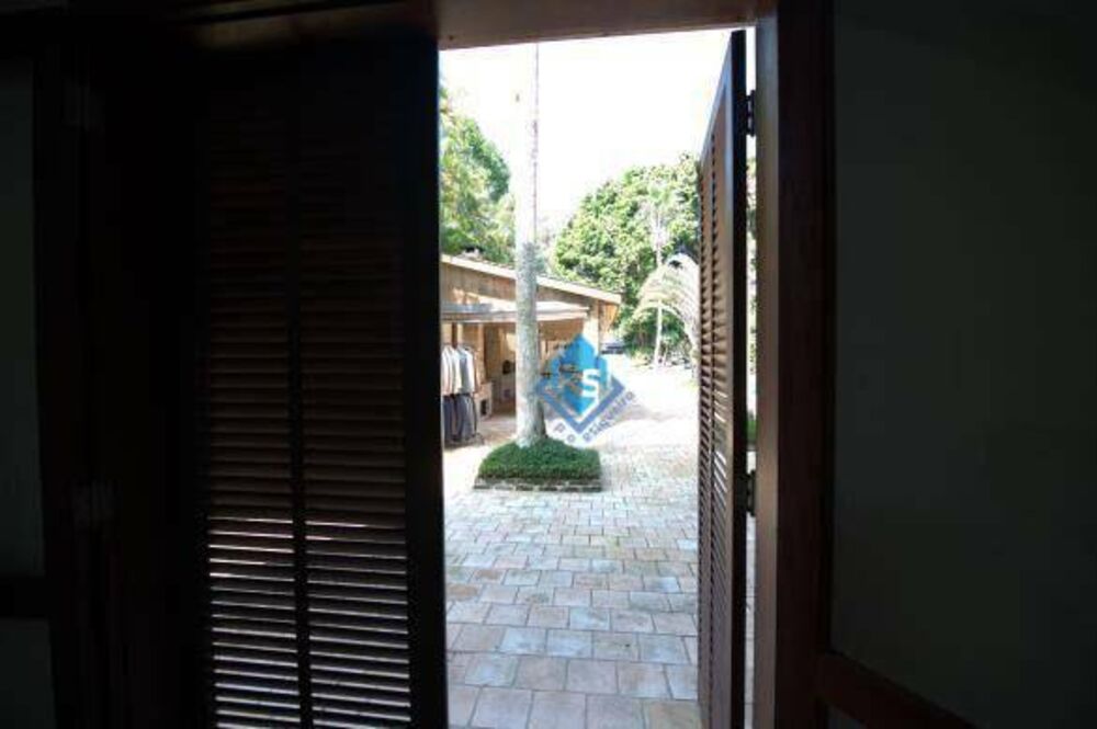 Casa de Condomínio à venda com 7 quartos, 563m² - Foto 6