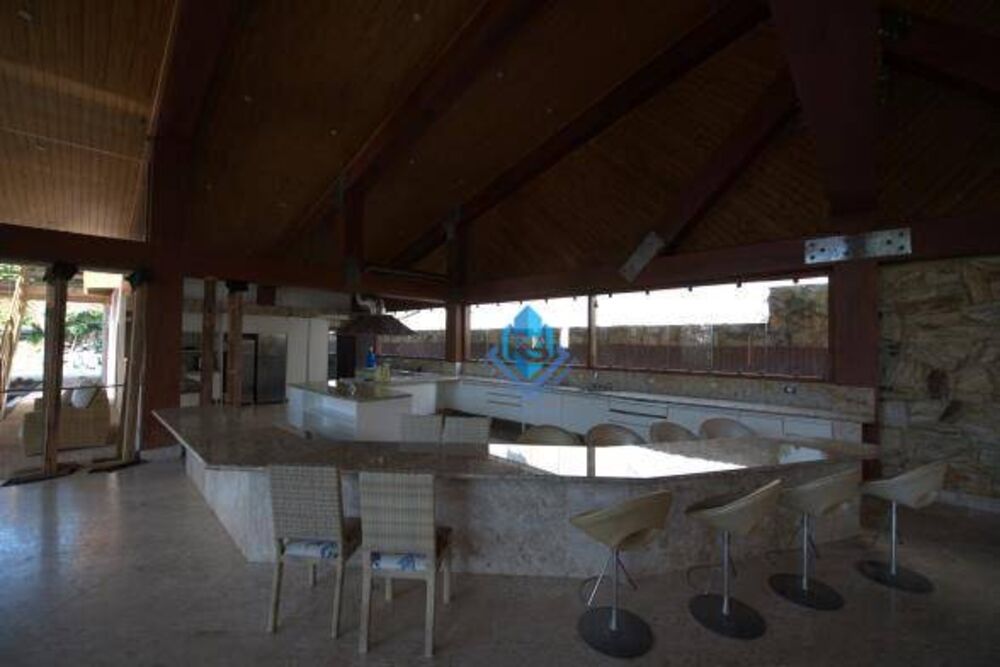 Casa de Condomínio à venda com 7 quartos, 563m² - Foto 4