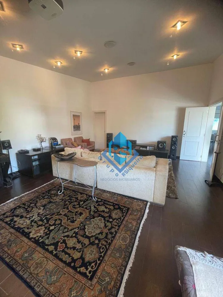 Sobrado, 5 quartos, 542 m² - Foto 1