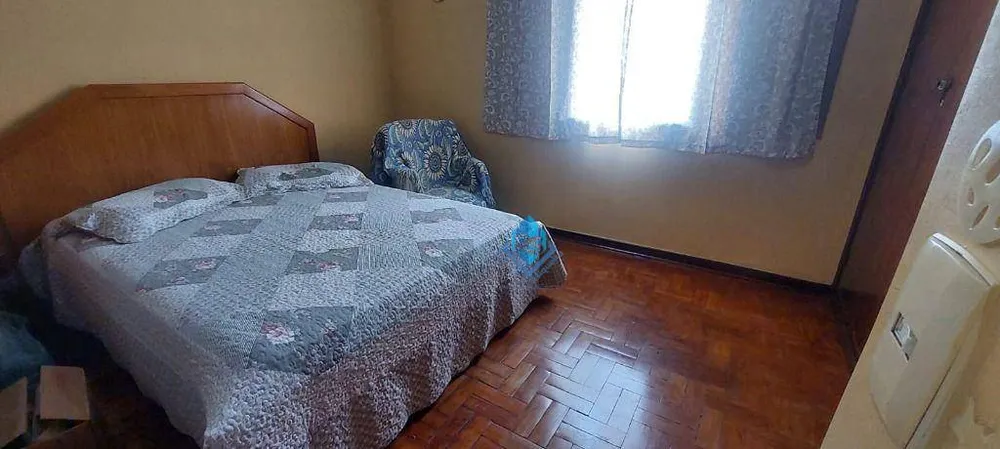 Casa, 3 quartos, 206 m² - Foto 1
