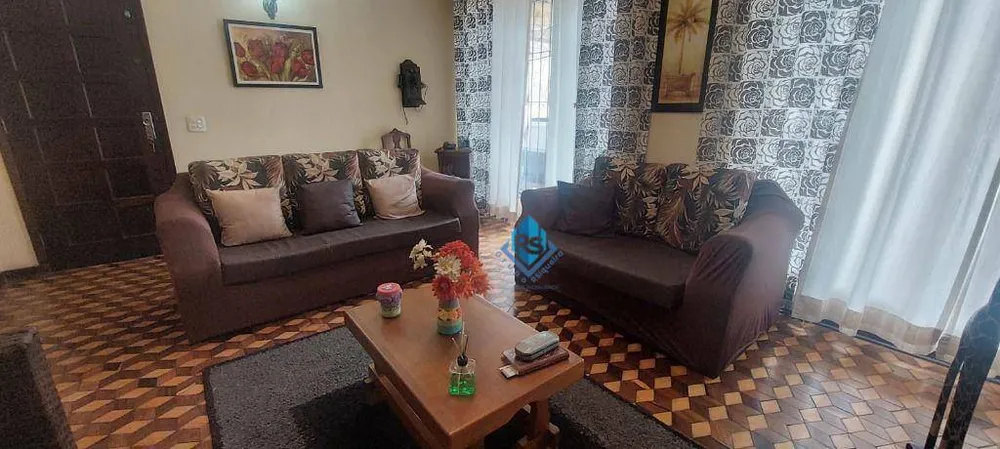 Casa, 3 quartos, 206 m² - Foto 2
