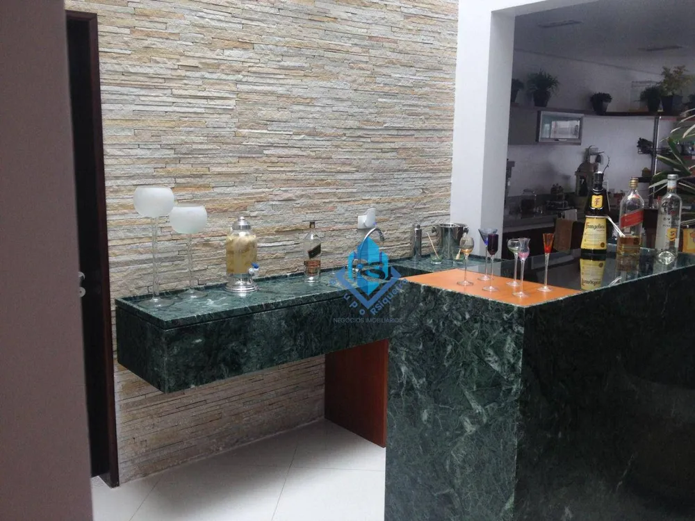 Sobrado, 3 quartos, 256 m² - Foto 3