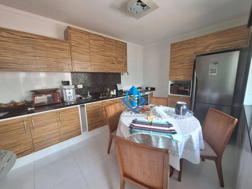 Sobrado, 3 quartos, 216 m² - Foto 8
