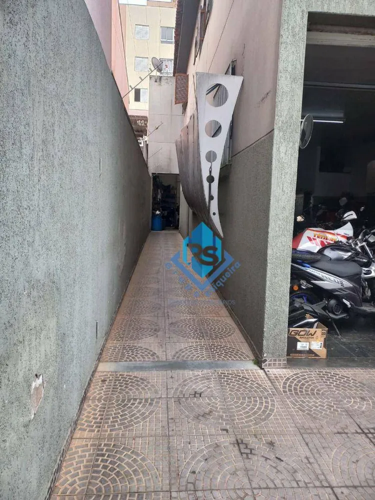 Casa, 3 quartos, 250 m² - Foto 21