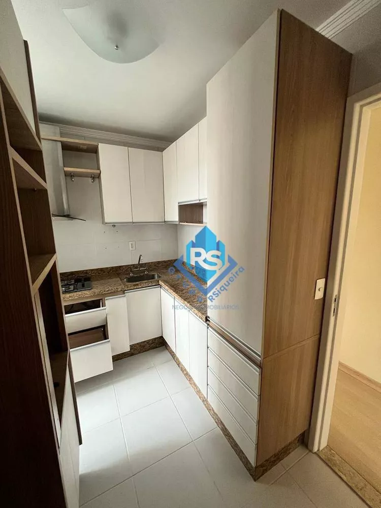 Apartamento à venda com 2 quartos, 57m² - Foto 4