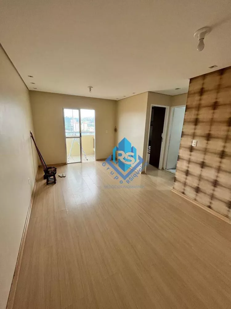 Apartamento à venda com 2 quartos, 57m² - Foto 1