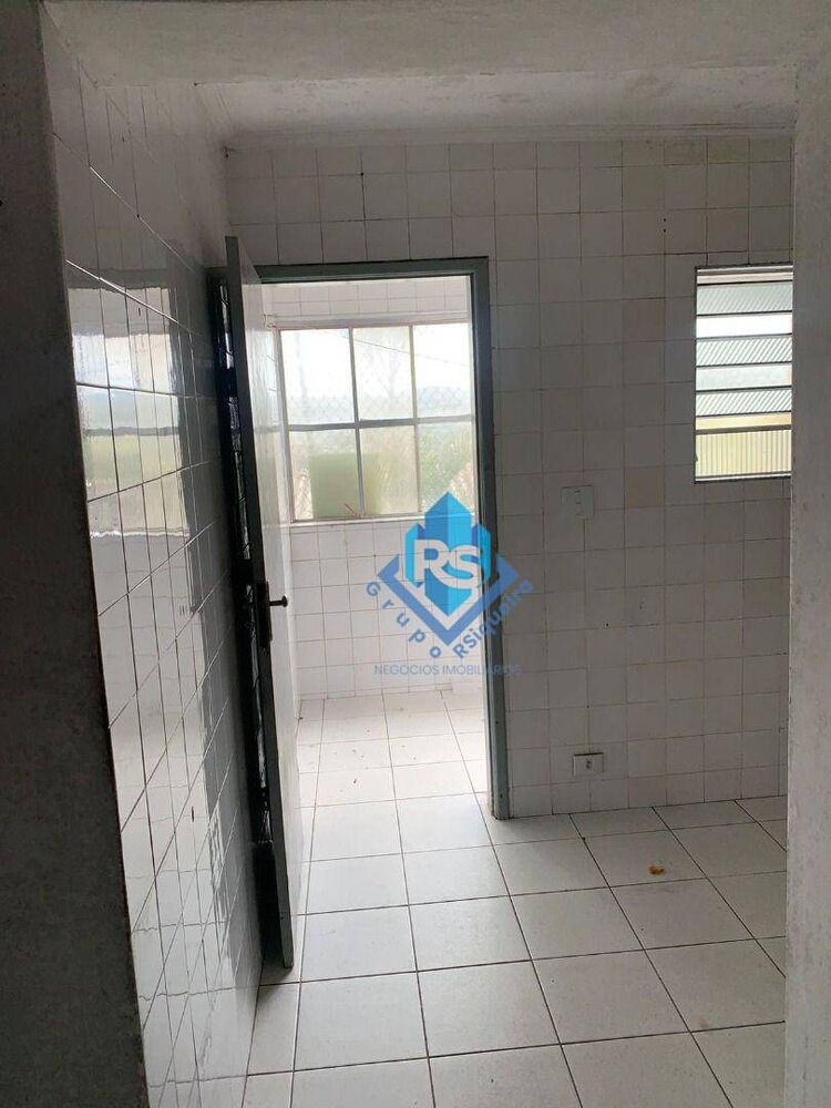 Casa para alugar com 2 quartos, 80m² - Foto 7