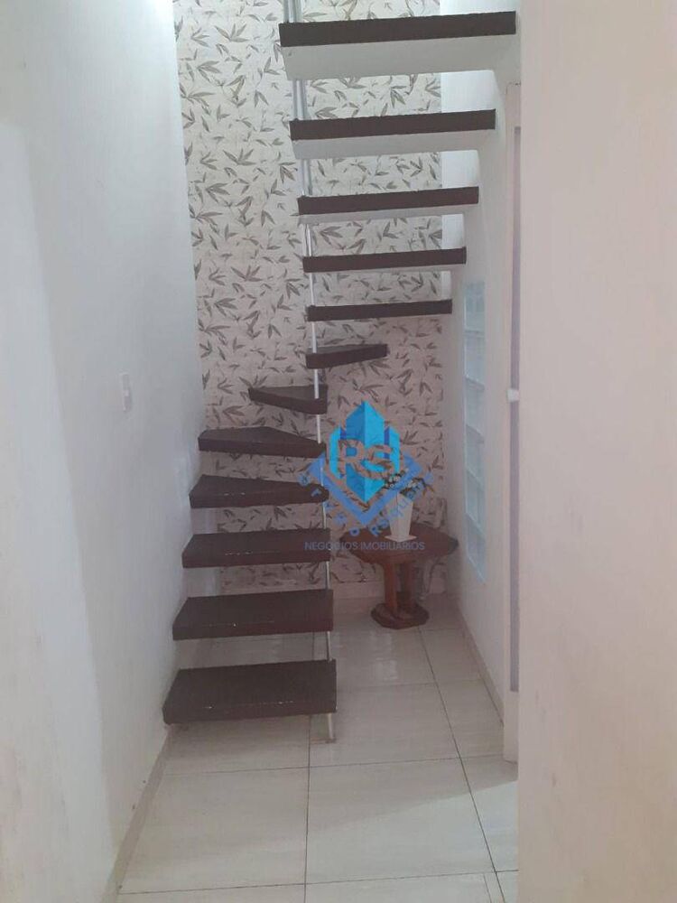 Sobrado, 3 quartos, 284 m² - Foto 1