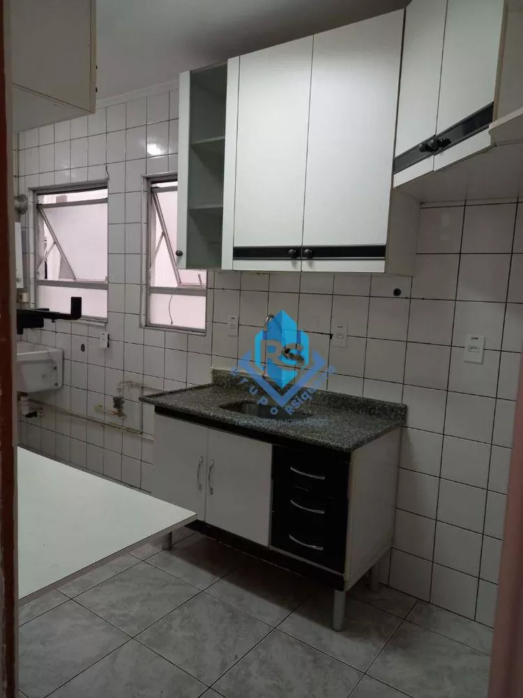 Apartamento à venda com 2 quartos, 60m² - Foto 9