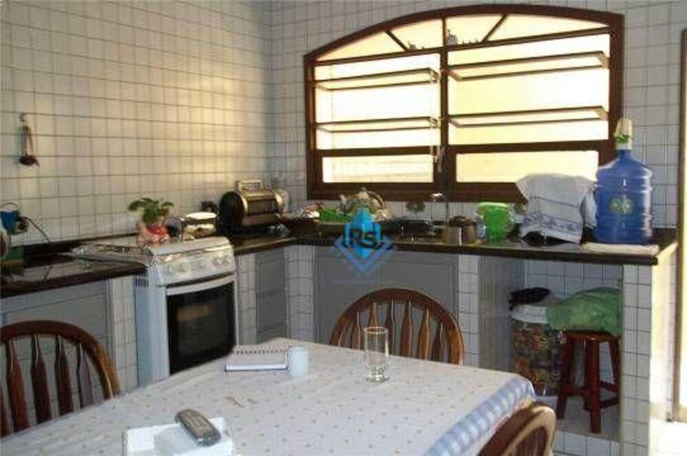 Sobrado, 4 quartos, 386 m² - Foto 1