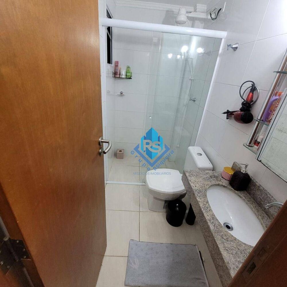 Apartamento à venda com 2 quartos, 80m² - Foto 7