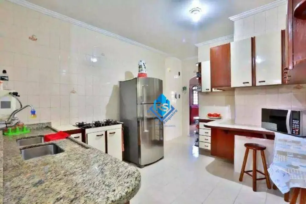 Sobrado, 3 quartos, 180 m² - Foto 2