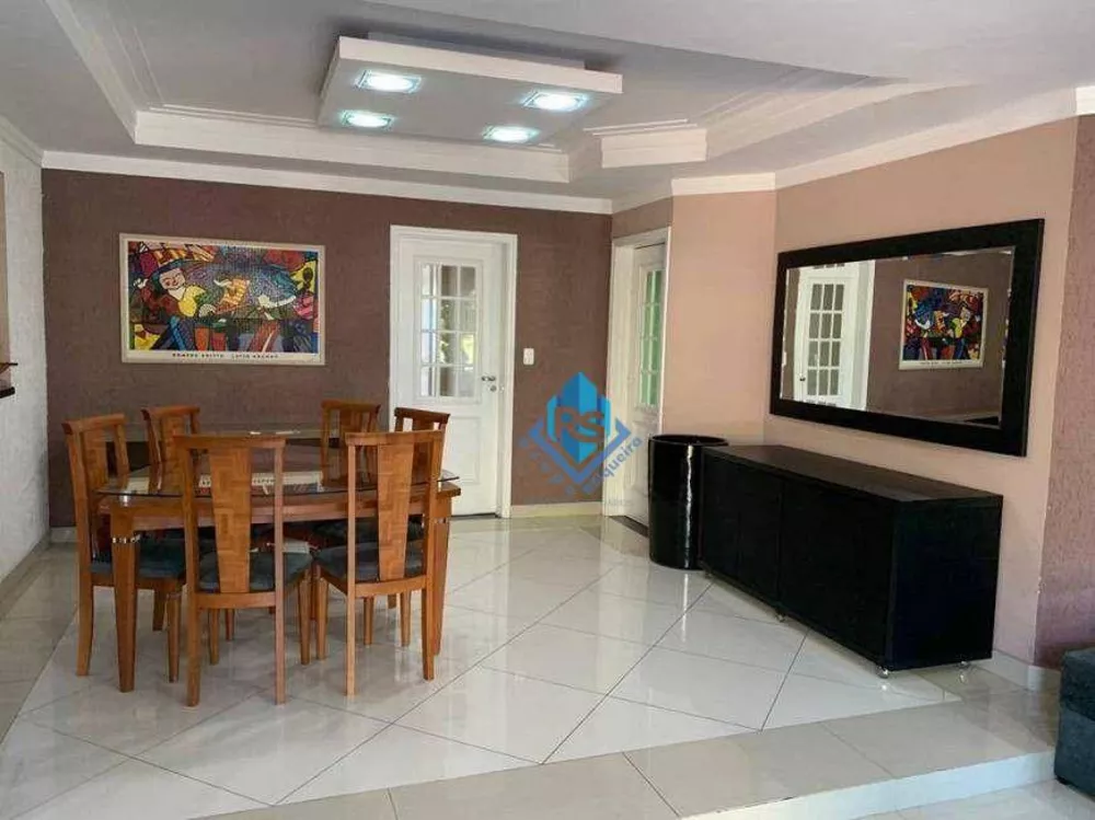 Sobrado à venda com 3 quartos, 338m² - Foto 2