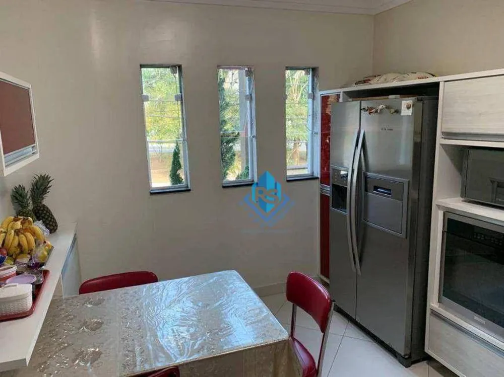 Sobrado, 3 quartos, 338 m² - Foto 9