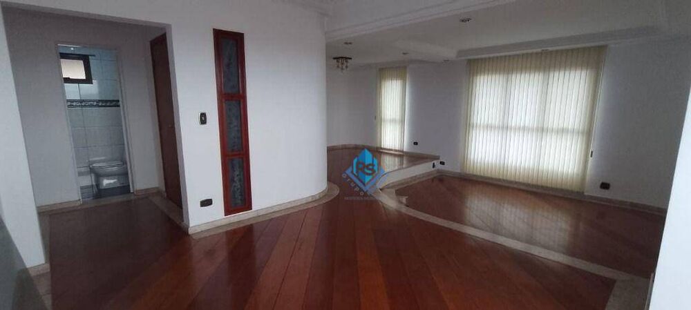 Apartamento para alugar com 3 quartos, 187m² - Foto 1