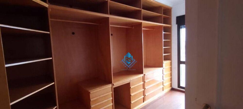 Apartamento para alugar com 3 quartos, 187m² - Foto 8