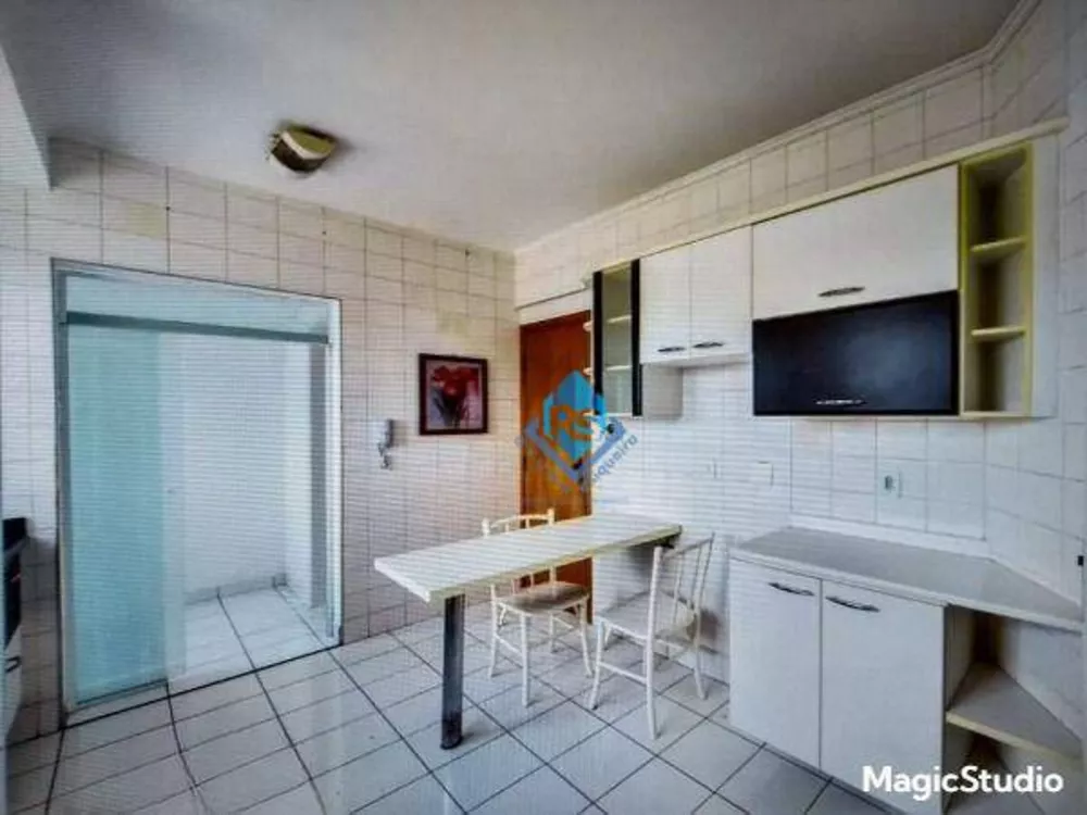 Apartamento à venda com 3 quartos, 108m² - Foto 4