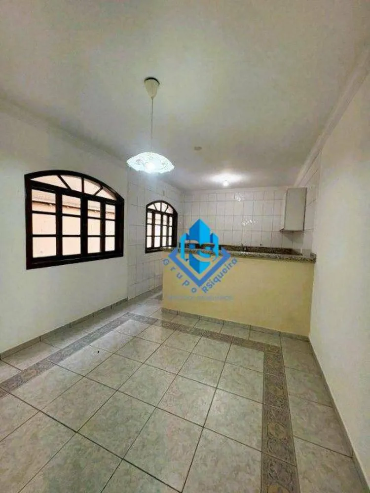 Sobrado, 3 quartos, 180 m² - Foto 4