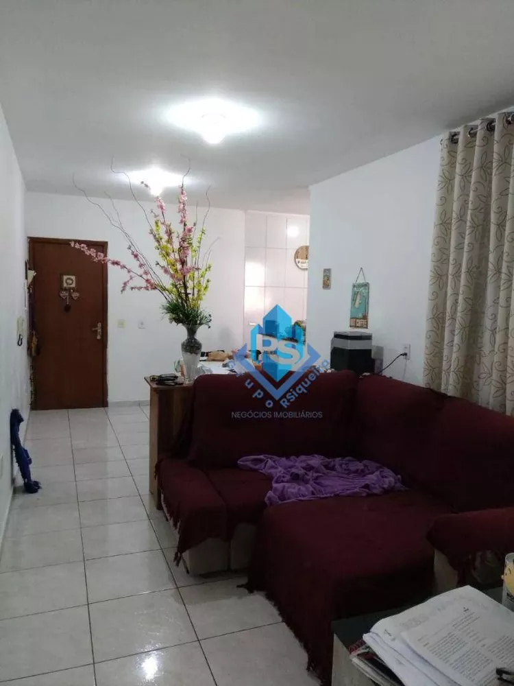 Apartamento para alugar com 3 quartos, 82m² - Foto 2